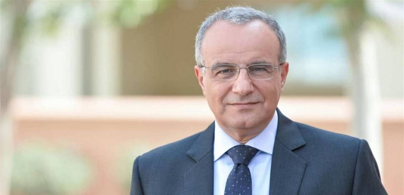 كريدية: سأتخذ اجراءات قانونية ضد أي موظف يأخذ المواطن رهينة