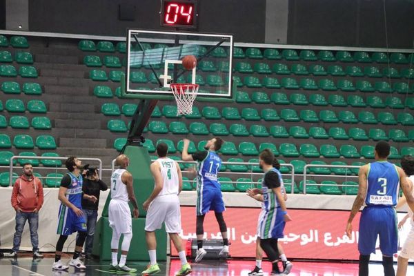 المتحد يتخطى الحكمة بصعوبة وسط غياب الجمهور الاخضر