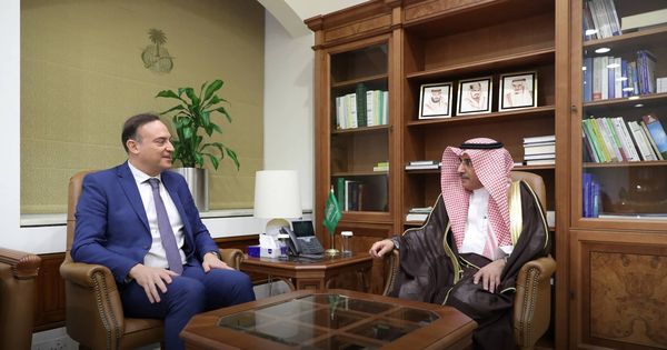 السفير اللبناني في الرياض ضيفاً على وزارة الخارجية السعودية.. وهذا ما بحثه مع وكيل الشؤون السياسية