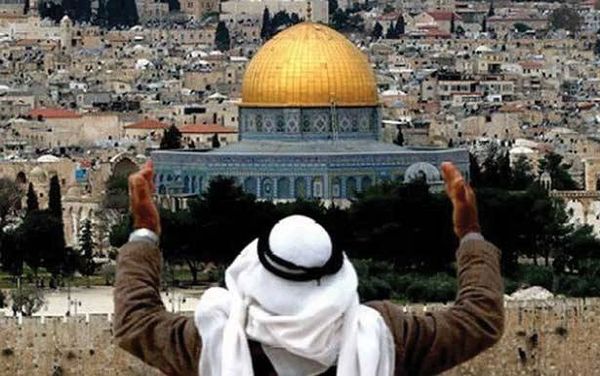 رمضان ساخن في فلسطين
إسرائيل تروّج للإباحيّة في القدس