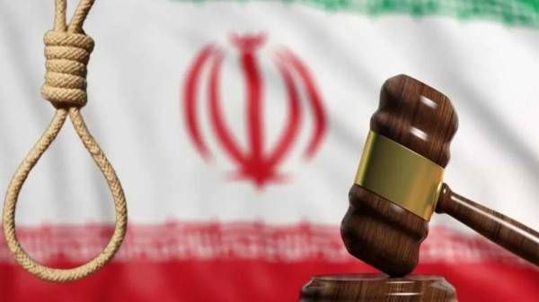 إيران تعدم جاسوسًا متهمًا بالعمل لصالح 