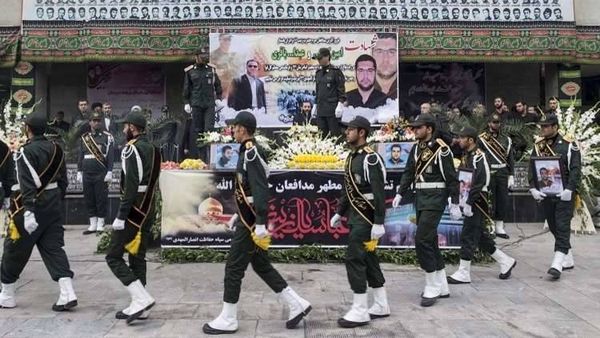 الأناضول: تحركات عسكرية إيرانية بدأت تظهر بين طهران والبحر المتوسط