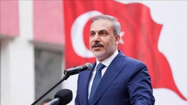 رويترز عن وزير الخارجية التركي: مقترحات لإنهاء القتال المتعلق باليمن نقلت إلى جميع الأطراف