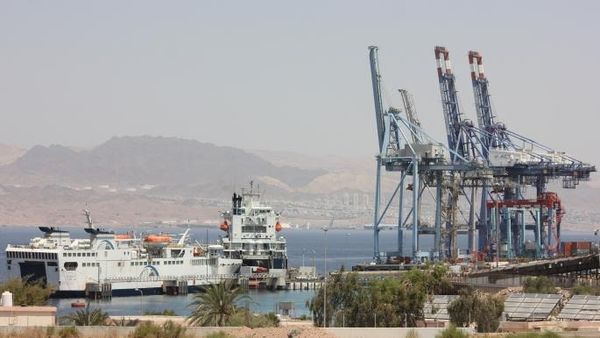مجلس الوزراء الأردني يوافق على تزويد لبنان بالغاز الطبيعي