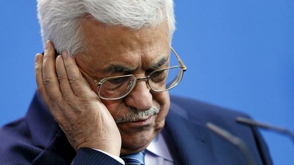 عباس يطالب بمقاضاة بريطانيا على وعد بلفور