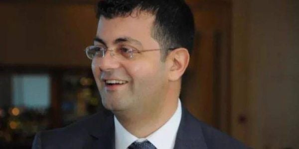 نقيب الصيادلة: توقيف مهرب دواء خطوة في الإتجاه الصحيح