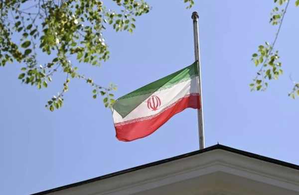 إيران تدين 