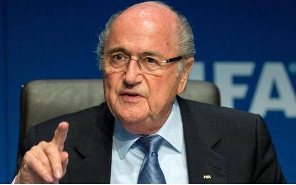 بلاتر : السياسة حسمت فوز أميركا

باستضافة مونديال 2026