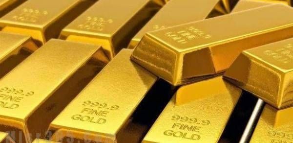 مستهلكون: حسابات إلكترونية تتاجر في الذهب وتطرح عروضًا وهمية وتحصِّل القيمة المضافة دون فواتير