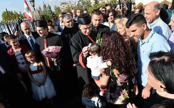 الراعي في زيارته الرعويّة الى أبرشيّة زحلة المارونيّة:
نعيش أزمة هويّة .. ولن نسمح باستمرارها