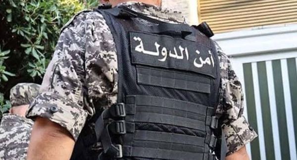 أمن الدولة يوقف عصابة سرقت آلاف الدولارات في مناطق عدة
