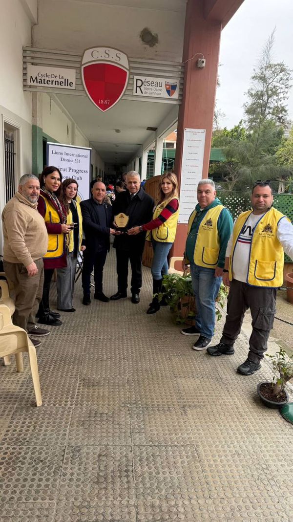 نادي ليونز بيروت بروغرس يختتم حملة توزيع الملابس بنجاح في بدارو