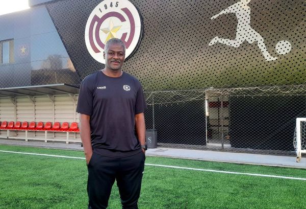 بين الطموح والواقع... نجمة 