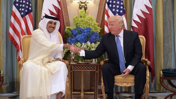 ترامب وأمير قطر يبحثان نتائج المشاورات الأميركية الإيرانية