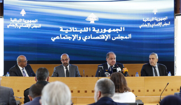 لقاء في المجلس الاقتصادي حول ازمة النفايات
ياسين: لهيئة وطنية تعالج التلوث
عربيد: لوقف الاشتباك السياسي فورا