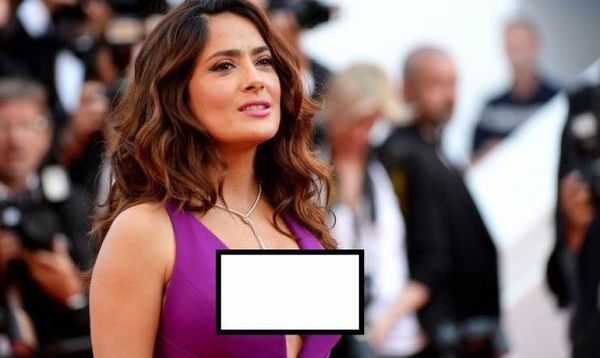 صورة جنسية في الداخل لسلمى حايك مع امرأة أخرى تثير الجدل!