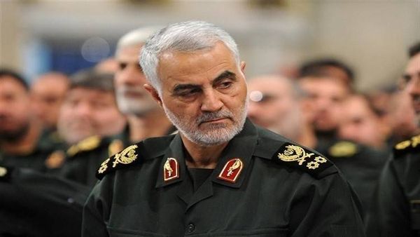 لن تصدقوا كم هو الراتب الشهري لقاسم سليماني؟