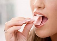 رغم الرفض الاجتماعي ... الدراسات تكشف فوائد العلكة في الحفاظ على صحّة الأسنان وتعزيز التركيز لدى الأطفال!
متخصّصون في طب اسنان الأطفال وعلم النفس ينصحون بمضغ نوع 