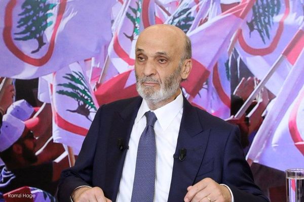 جعجع يدعو الدولة لاستخدام القوة ضد حزب الله !