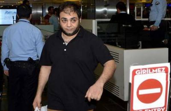 عودة ثمانية أتراك لبلادهم بعد حبسهم عامًا كاملًا في مصر