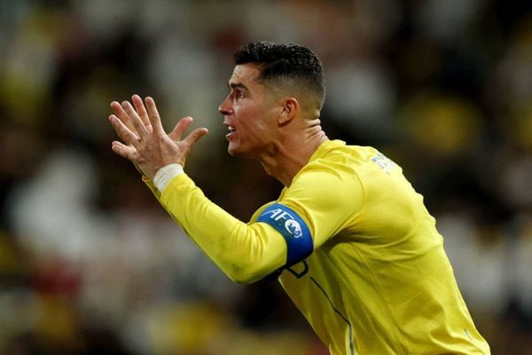 هل ورد اسم رونالدو  بـ