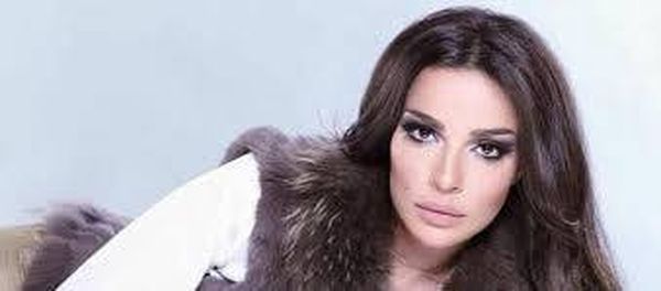 هذه الصورة فضحت نادين نجيم!