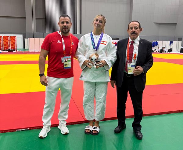 البطلة أكويلينا الشايب تُحلّق ببرونزية آسيوية وتكتب فصلاً جديداً للجودو اللبناني