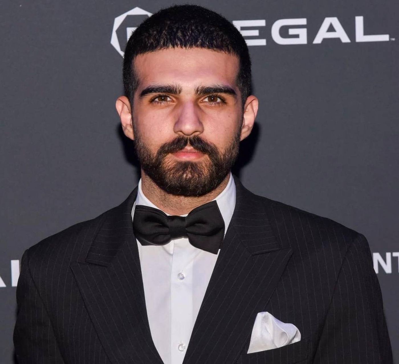 يوسف بولس : النجم يوسف شاهين قدوتي وشغفي بالتمثيل لا حدود له
