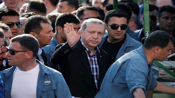 اعترافات جديدة لضباط انقلابيين هاجما الفندق الذي أقام فيه أردوغان