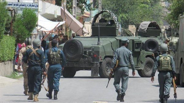 أفغانستان.. 14 قتيلا من الشرطة والجيش في هجومَين منفصلين