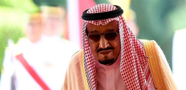 بالفيديو-  مقطع مؤثر للملك سلمان.. هذا ما قاله