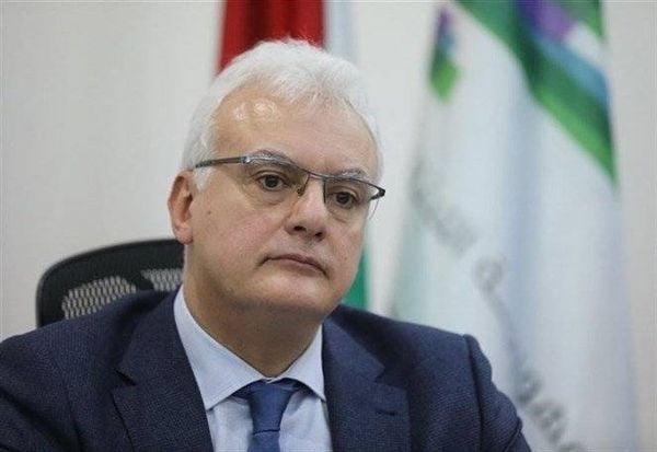 بعد اتهام 