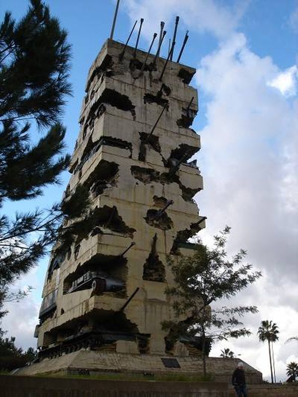 احتفال رمزي بعيد الجيش في وزارة الدفاع