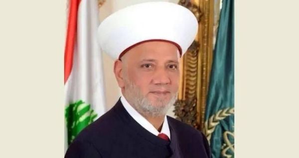 دريان غادر الى السعودية لأداء مناسك الحج