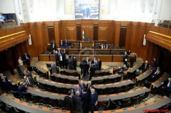 مجلس النواب أقر اقتراح قانون يتعلق بتعديل قانون السير الجديد