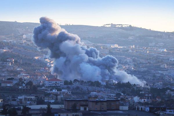 ترامب يتراجع عن الضربة: خدعة أم تحول في ملف إيران؟
«اسرائيل» تغير قواعد الاشتباك... وحزب الله متوجس بعد كلام رجي
بن فرحان «يلملم» الوضع السني... علامات استفهام حول التعيينات!