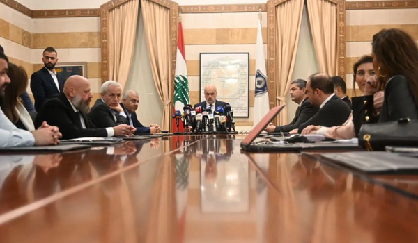 إجتماع لمولوي والمحافظين عرض التدابير
المتخذة بعد وقف النار وتقويم المرحلة السابقة