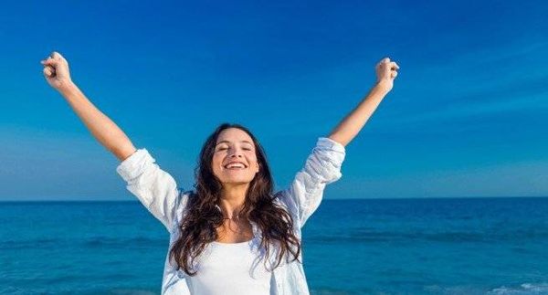 اللحظة الحاضرة مهمّة ولا تتكرر.. إكتشفوا كيف تتمتّعوا بها