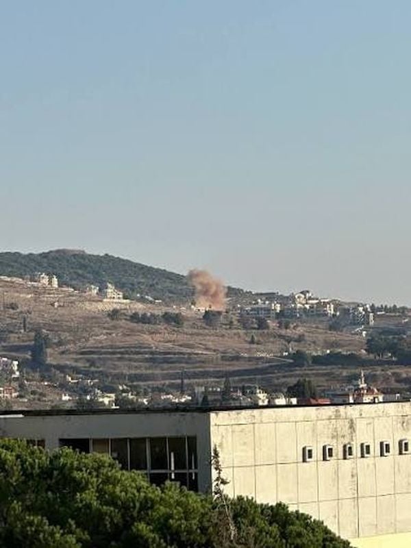 الطيران الحربي الإسرائيلي يستهدف حي الدير في النبطية الفوقا للمرة الثانية خلال أقل من ربع ساعة