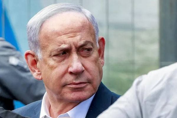 يديعوت احرونوت: هجوم "7 أكتوبر " يشعل حرب الاتهامات بين نتنياهو ورئيس "الشاباك" السابق: من يكذب؟
