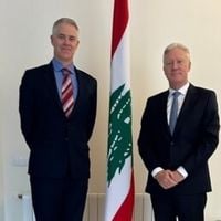 رجي يبحث مع السفير الأسترالي تعزيز العلاقات الثنائية
