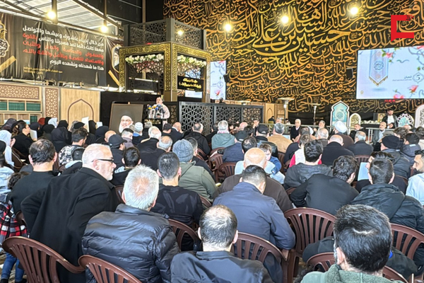 وقفة تضامنيّة مع الأسرى عند مرقد سيّد شهداء الأمّة
الحاج حسن: التنازلات تؤدي الى مزيد من طلبات العدو للسيطرة على البلد