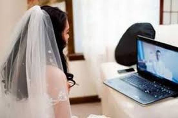 زواج الإنترنت يدوم أكثر من الزواج التقليدي، وهذه هي الأسباب 

