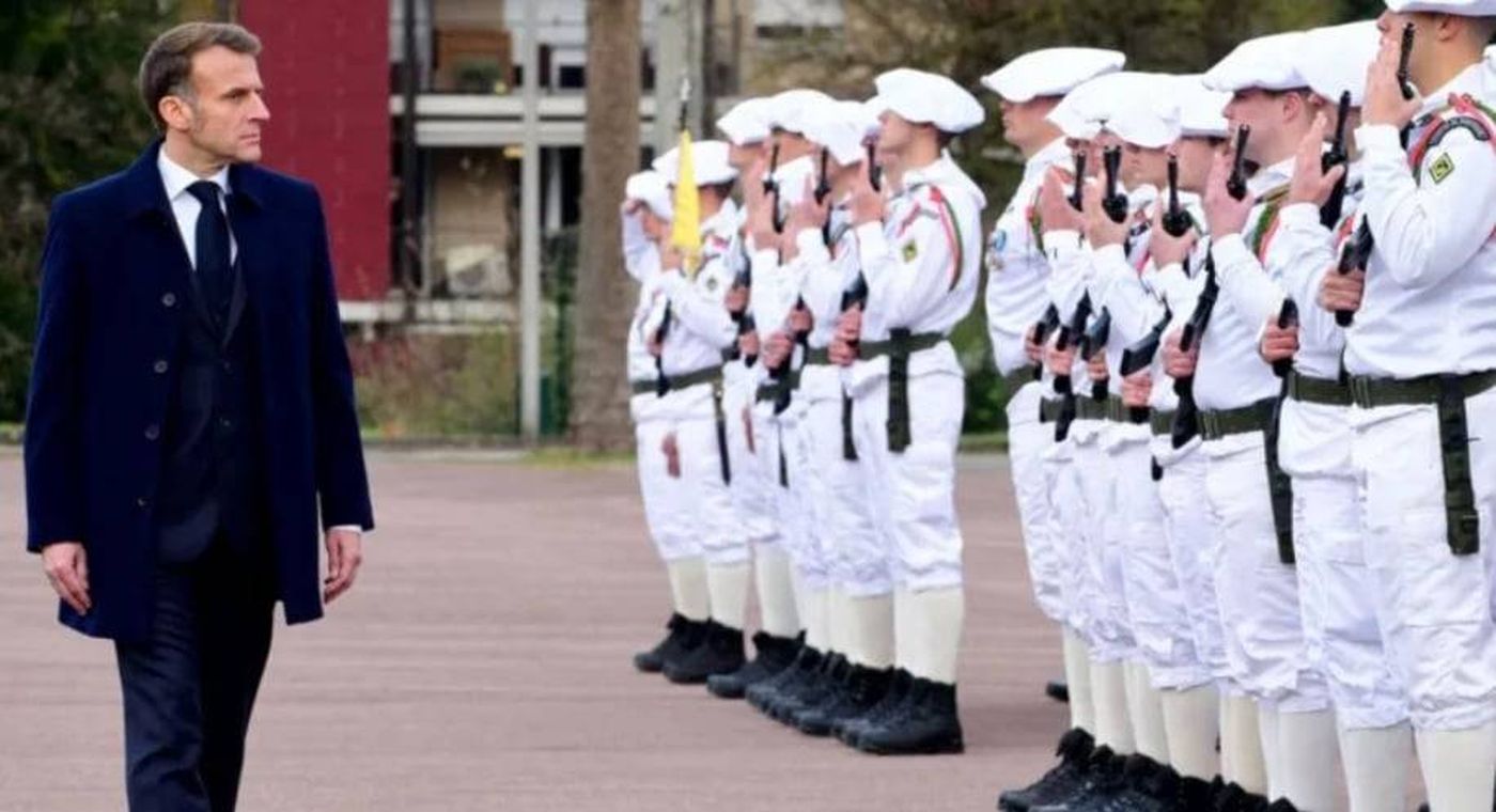 فرنسا تطلق برنامج خدمة عسكرية طوعية لتجنيد آلاف الشباب