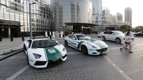 أحكام بالسجن بين 3 أشهر و5 سنوات بحق 30 متهما في قضية "الخلية الإخوانية" في الإمارات