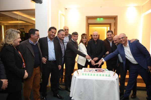 بطولة آسيا في التزلج الألبي
رداءة الطقس تعيق استكمال منافسات اليوم الأول
وعشاء رسمي على شرف رئيس الاتحاد الدولي