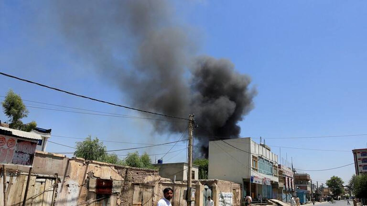 قتيلان وأربعة جرحى في تفجيرين منفصلين غرب كابل
