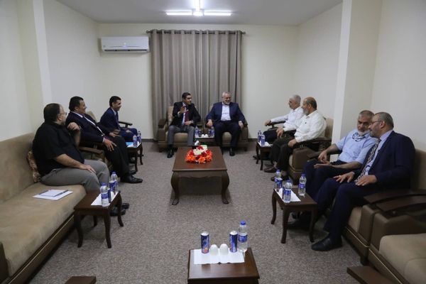وفد المخابرات المصرية التقى فتح وحماس ونتنياهو