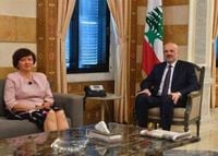 فرونتسكا في وزارة الداخلية.. وهذا ما بحثته مع مولوي