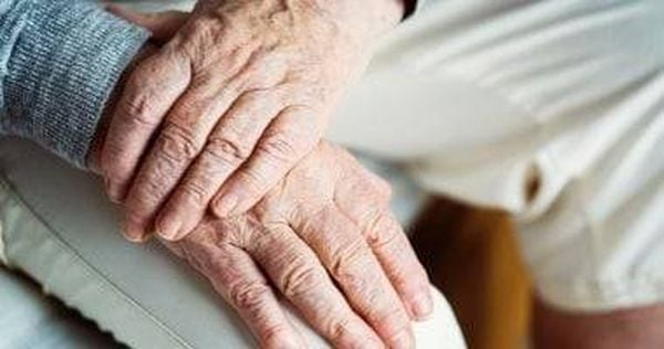علامات تدل انك اصبحت تتقدم بالعمر!